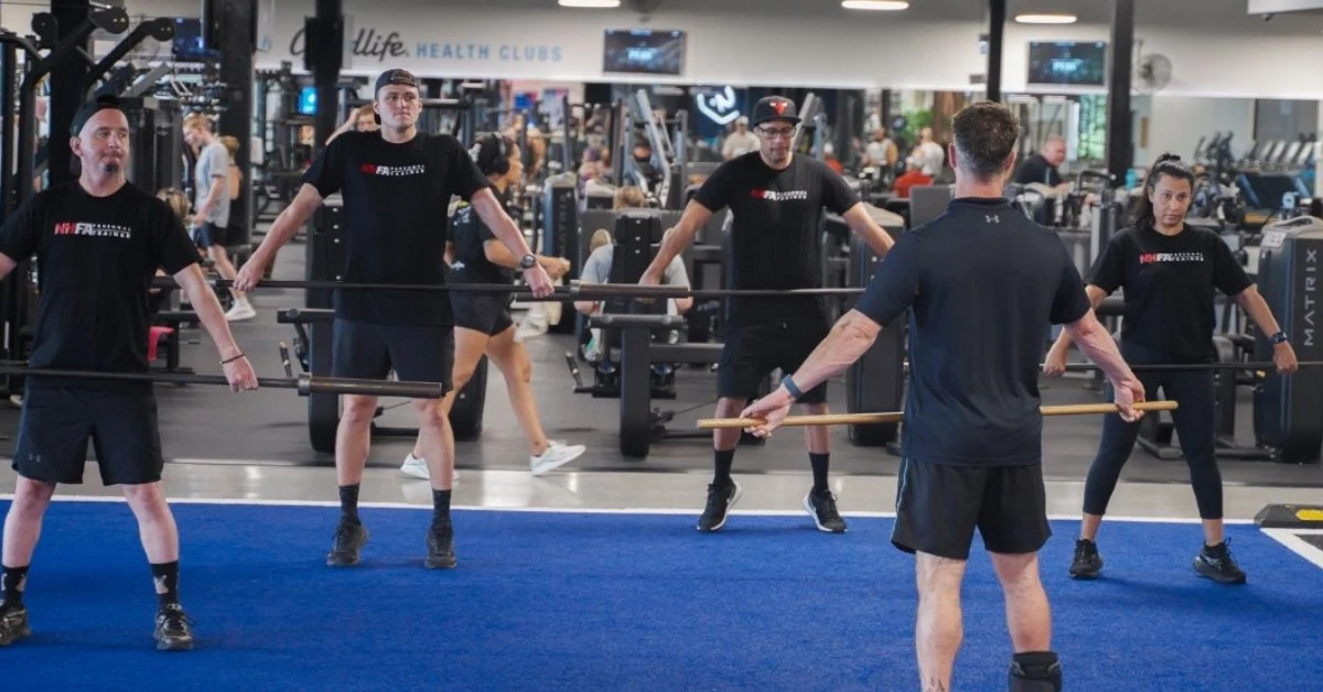 Students performing practical training during study for Cert III & Cert IV in Fitness