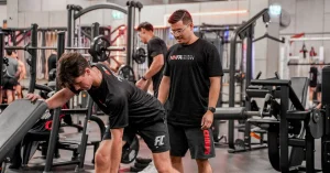 Why Practical Experience Matters More Than Theory in Fitness Education